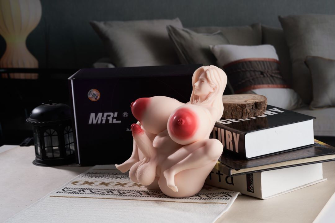 Shemale Sex Doll Futa：Futanari Sex Doll Dick Girl Huge Breasts