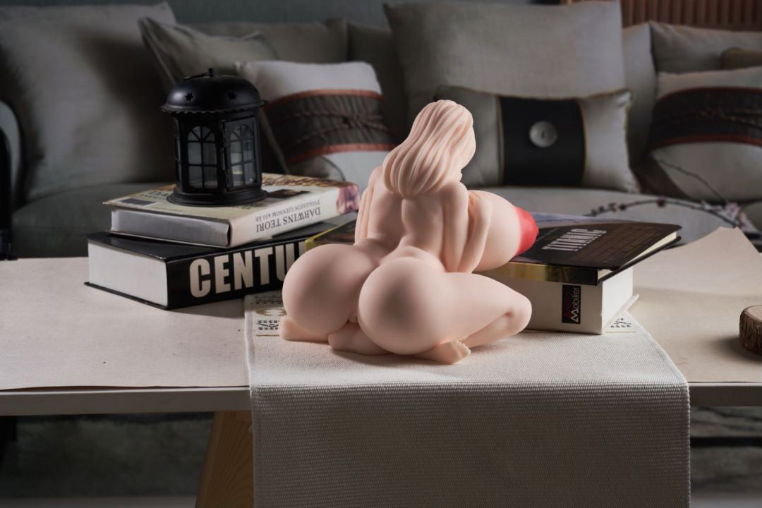 Shemale Sex Doll Futa：Futanari Sex Doll Dick Girl Huge Breasts